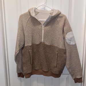 Outdoor Voices half zip fleece